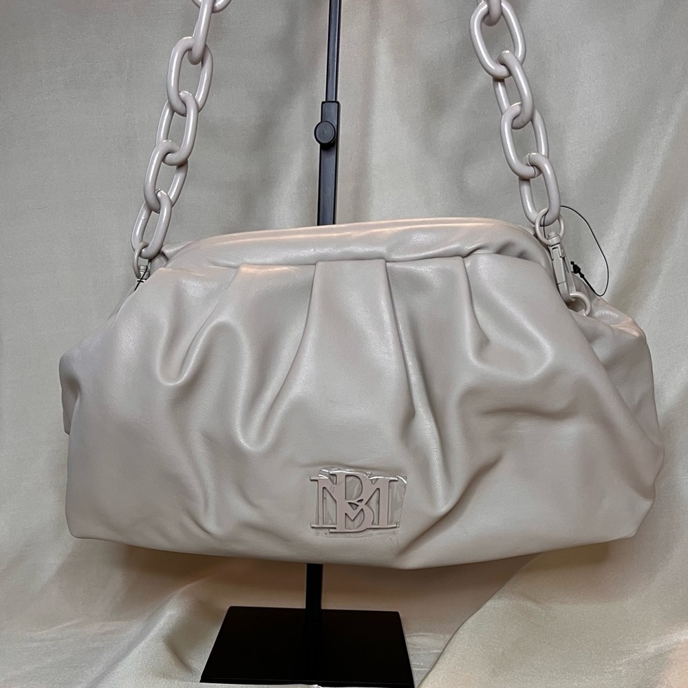 NWT Badgely Mischka Cream Hobo Bag size OS